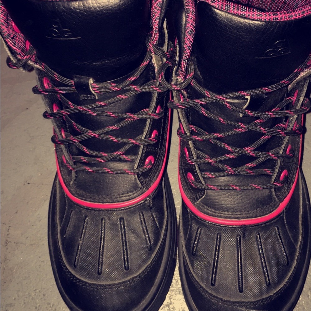 ACG Nike Boots